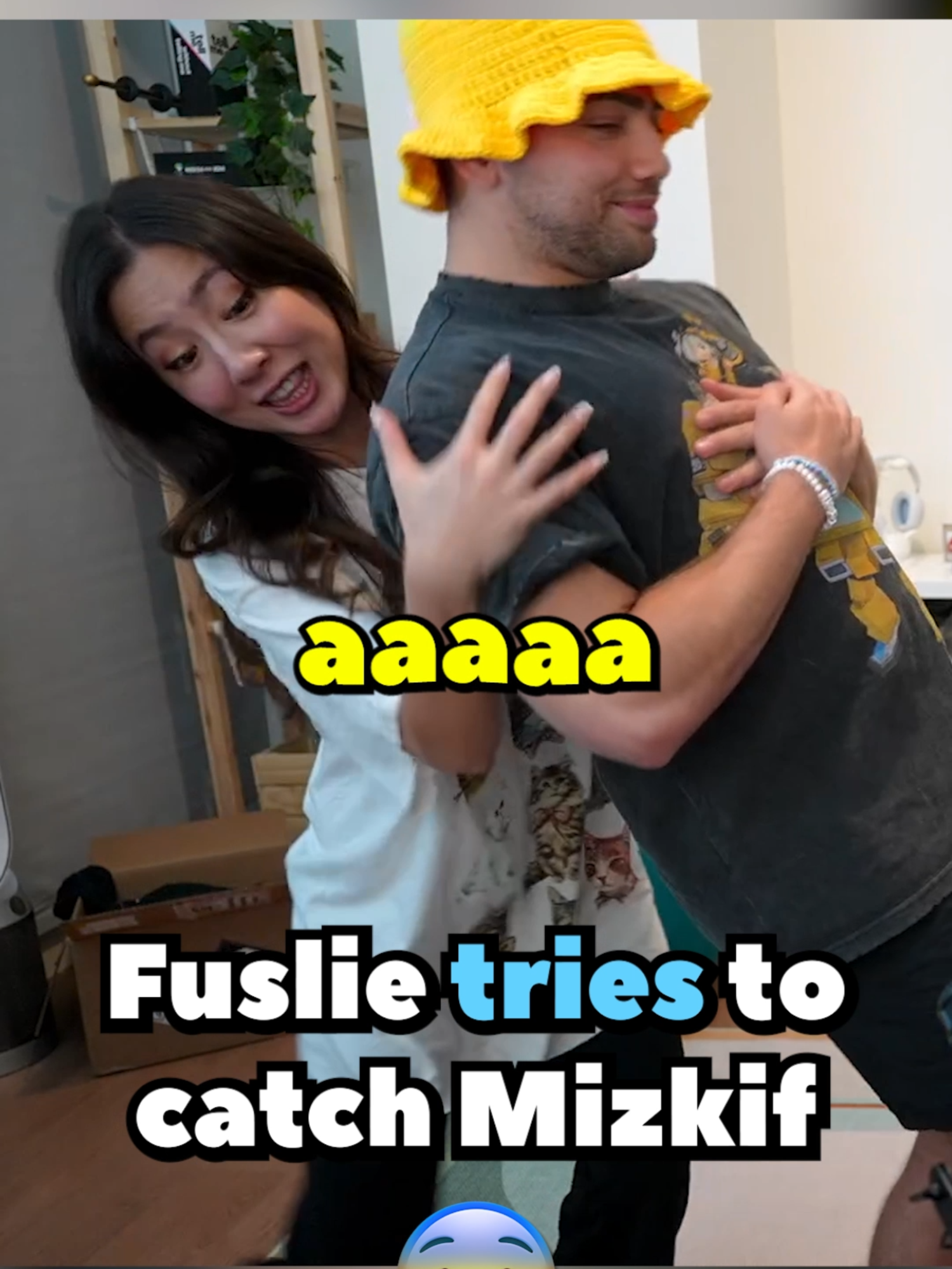 Trust Fall Gone Wrong 😱 #mizkif #fuslie #fyp #twitch #streamer #livestream #trustfall #trustfallchallenge #foryoupagee