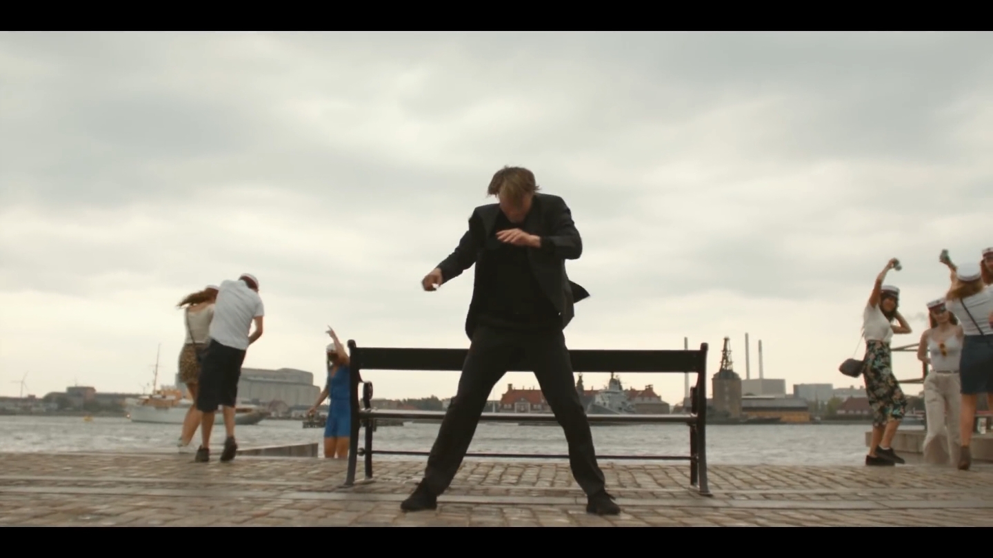 Mads Mikkelsen dancing #мадсмиккельсен #madsmikkelsen  #edit #эдит #dance #danceedit 