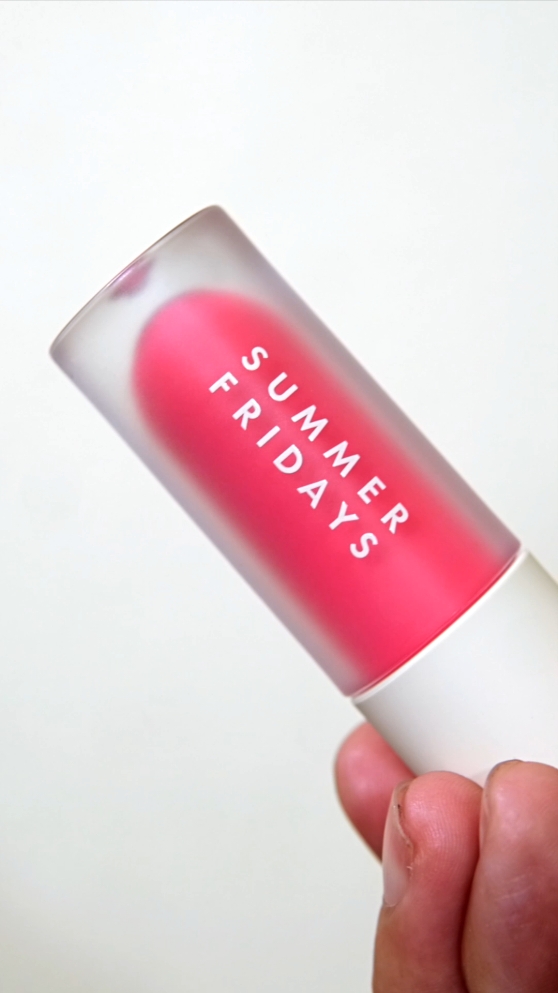 lip oils for days feat. @Summer Fridays ☁️🎀✨️ #summerfridays #lipoil #makeup #beautytips #glossylips #hydration 