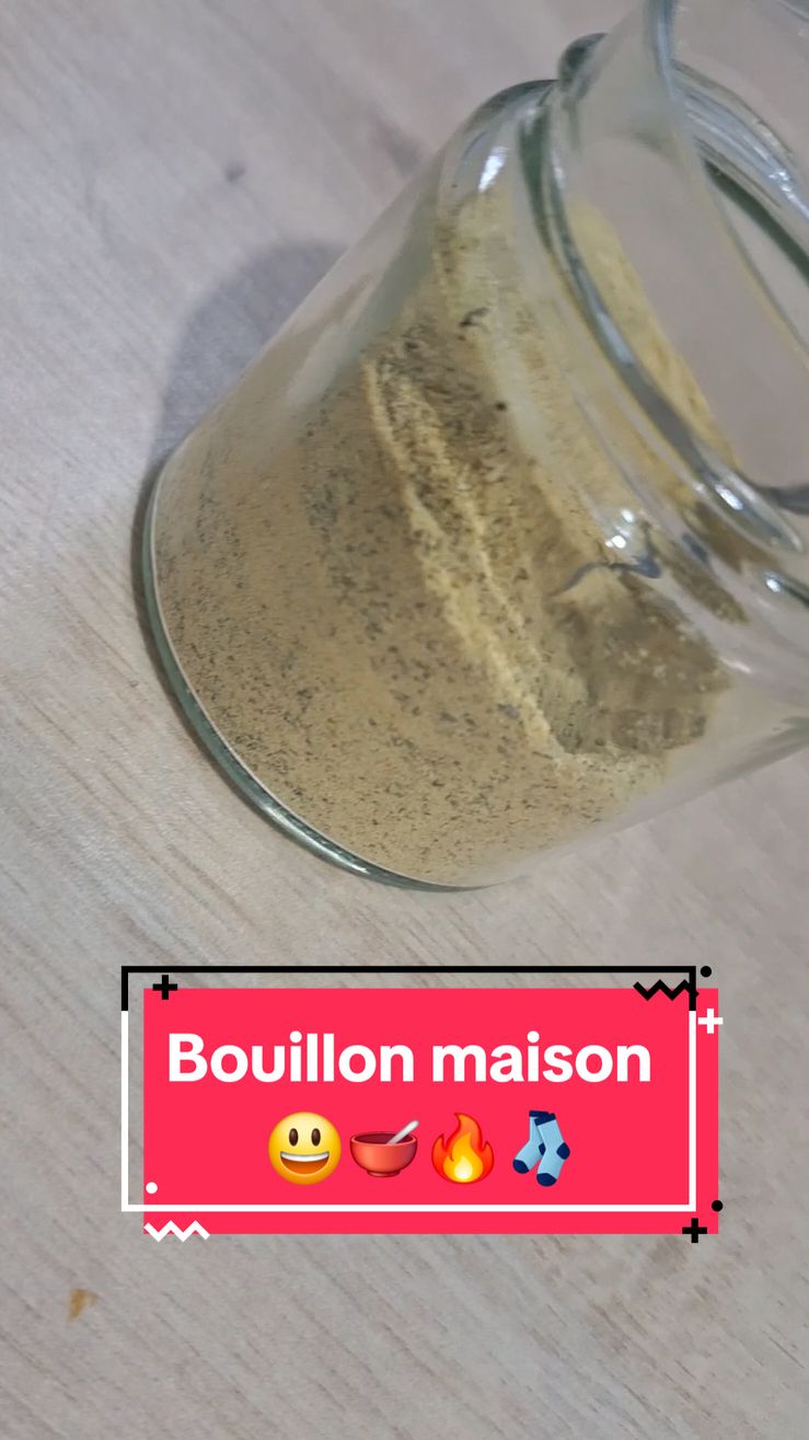 Bouillon instantané maison 😍🥣😋 j'ai utilisé  1/2 tasse de levure de bière  1cas d'herbes de Provence  1cas d'oignon déshydratés 1cac d'ail en poudre  1cac de curcuma 1/2 cac de piment  #bouillon #recettefacile #recetterapide #sel #soupe #recettesimple #petitbudget #hiver #boissonchaude  #CapCut 