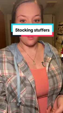 These necklaces would be grest for a stocking stuffers!!! #necklace #jewelry #stockingstufferideas #blackfriday #christmas 