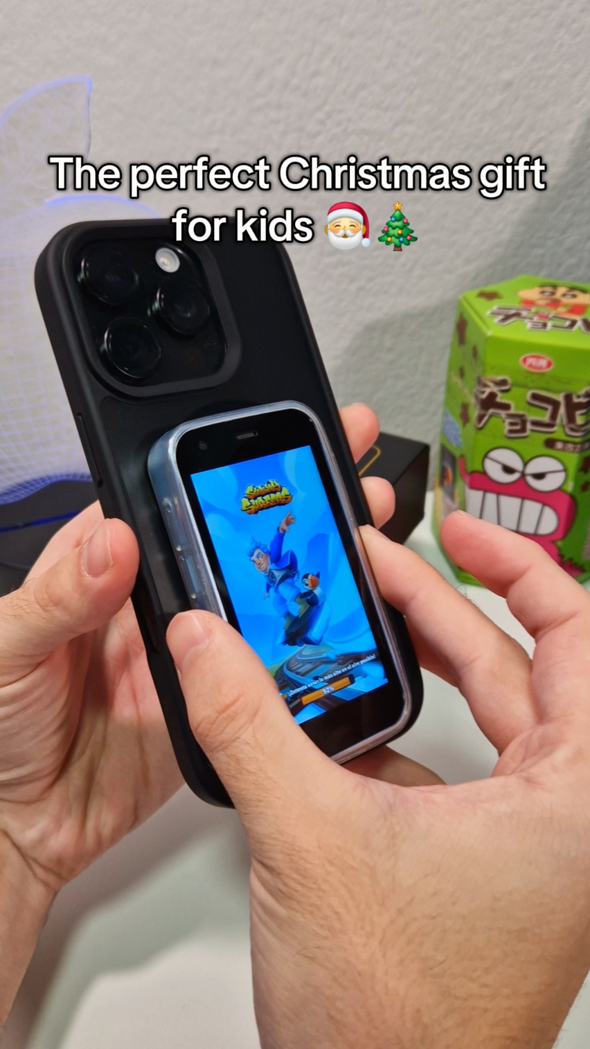 Every kids need this for Christmas 🎅🎄 #smartphone #phone #miniphone #fyp 