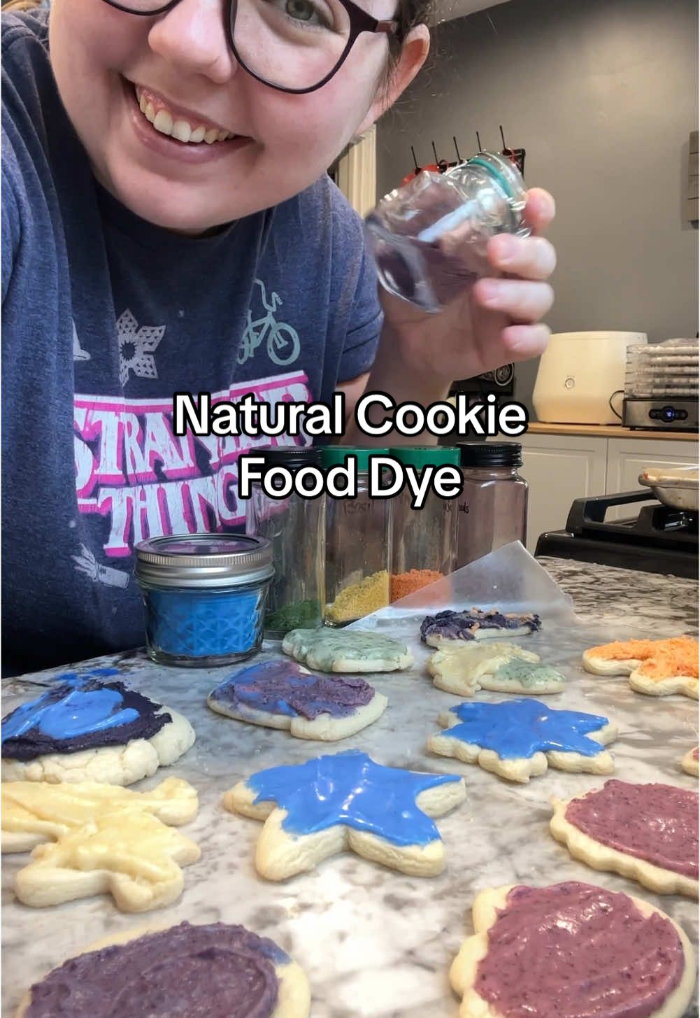 Dehydrate in your dehydrator or oven on your lowest temp until everything is crispy, grind into a fine powder and mix with icing! #NaturalCookieFoodDye #NaturalFoodDye #SugarCookie #FoodDye #LowWaste #ZeroWaste #Sustainable #Sustainability #Natural