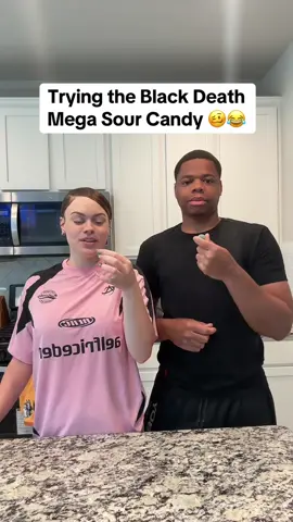 Trying the world's sourest candy 🤣🤣🤣 #blackdeathcandy #sourestcandy #megasourcandy #challenge #funny #funnyvideos #funnyfail #fail #trynottolaugh #fyp #fypシ 