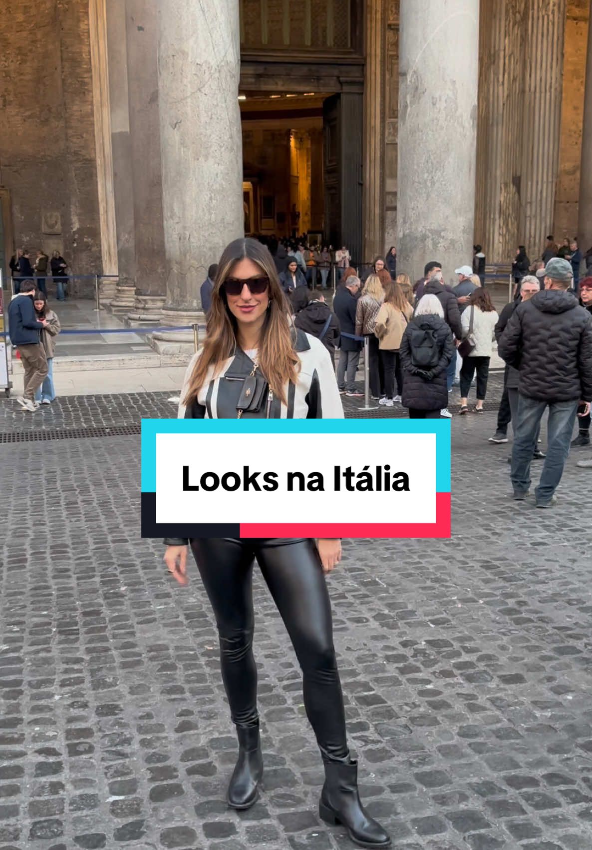 Tudo que eu usei pra ficar quentinha e estilosa na Itália! Qual você curte mais? 🇮🇹 #LunaChiappero #look #lookdeviagem #viajar #viagemtiktok #looks #travel #traveltiktok #OOTD #italy #italia