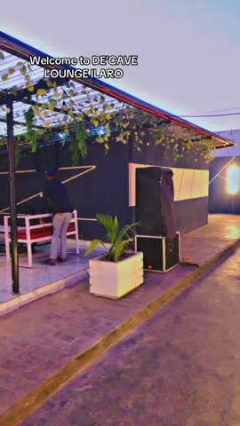 Welcome TO DE’CAVE LOUNGE 🙏🍷 #decavelounge #decave #fyp #dedexcomedy #decaveloungeilaro @DEDEX COMEDY 🎙️ 😆 🎥 @Your___ Darmi🌹 @Royal_Mandarin Chinese rest @Rebel Anon @Royal Mandarin of Abeokuta 
