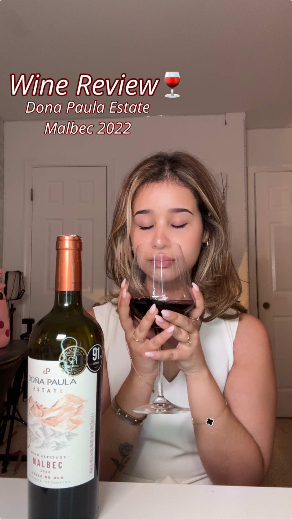 Its wine review O’clock 🍷🤪 | today we’re tastinf and rating the Dona Paula Estate Malbec 2022 that cost $9 something dollas at @Costco Wholesale 😉🤭🍷 lets taste and rate 1-10 babyyyyy #reviews #winetiktok🍷 #wine #tastetest #FoodTok 