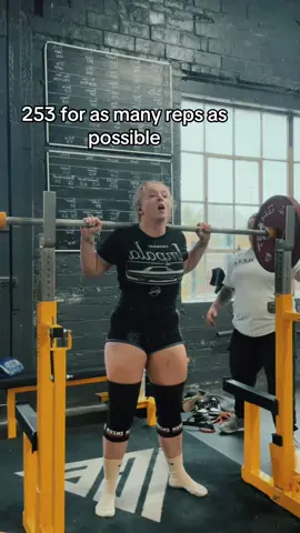 And yea I peed my pants its normal in the powerlifting world. 💀🤣