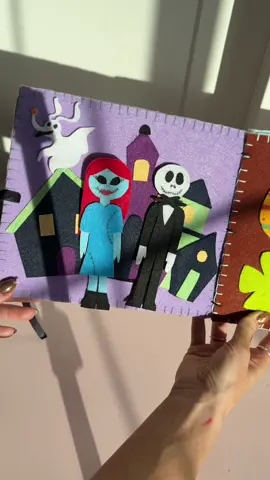 My giveaway ends tongught so if you want to enter into my personalized activity book giveaway i have pinned it to the top of my page 🫶🏻 the giveaway ends tonight!  #diyfeltbook #feltcraft #personalizedgifts #craftymoms #fyp #viral 