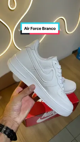 Air Force Branco Premium 34 ao 43 Por apenas 👇 4x de R$ 52,25 (R$ 209,00) Link no primeiro comentário 🫶🏻 #airforce #tenisfeminino #tenismasculino #temisbranco 