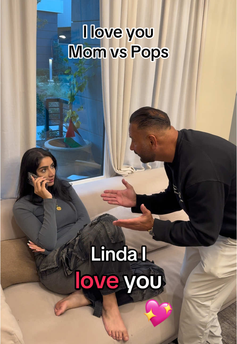 Is this how it is for your fam ? 😭 #mom #family #dad #loveyou #fyp 