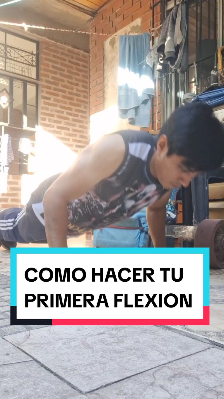 En este video te doy los mejores ejercicios para que puedas lograr tu primera flexion de brazos💪🏼🏠 #flexiones #flexioneschallenge #flexionesdepecho #flexionesdebrazo #ejercicio #ejercicioencasa #ejerciciosencasa #ejercicios #entrenamiento #entrenamientoencasa #entrenamientos #gymencasa 