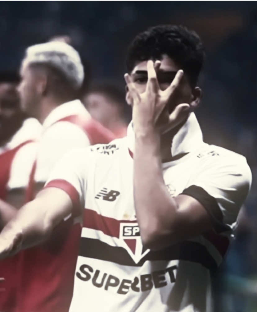 deixa o mlk brilhar agora zubeldia, vai perder o que? | scenepack: spfc.scenes no ig #edit #spfc #fyp #futebol #polemica #saopaulo 