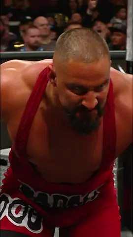Somebody might want to check on the announce table… 😳 #WWE #BronBreakker #LudwigKaiser