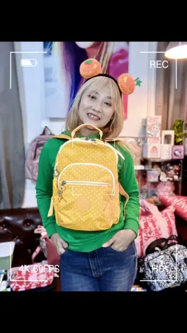 📌 ใครที่มองหาเป้ใช้ในชีวิตประจำวัน แนะนำเลยค่ะ ช่องเยอะด้วย #SeoulS : H35 W25.5 D16 cm ..ไลฟ์สดที่ fb.com/klinglover #kipling #กระเป๋าเป้ #กระเป๋าเดินทาง #backpack #travelbag #kiplingoriginal #kiplingbag #kiplingbags #kipling #reviewbyklinglover #ของแท้ #review #klinglover #VoiceEffects #กลิ้งเลิฟเวอร์ #เทรนยอดนิยมวันนี้