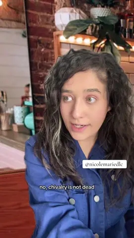 First Date: Red flag or not? ⛳️ #nicoledelacruz #nicolemariedlc #pov #storytime #dating #Relationship #firstdate #restaurant #luxury #shopping #makeup #clothes #singer #losangeles #greenscreen 