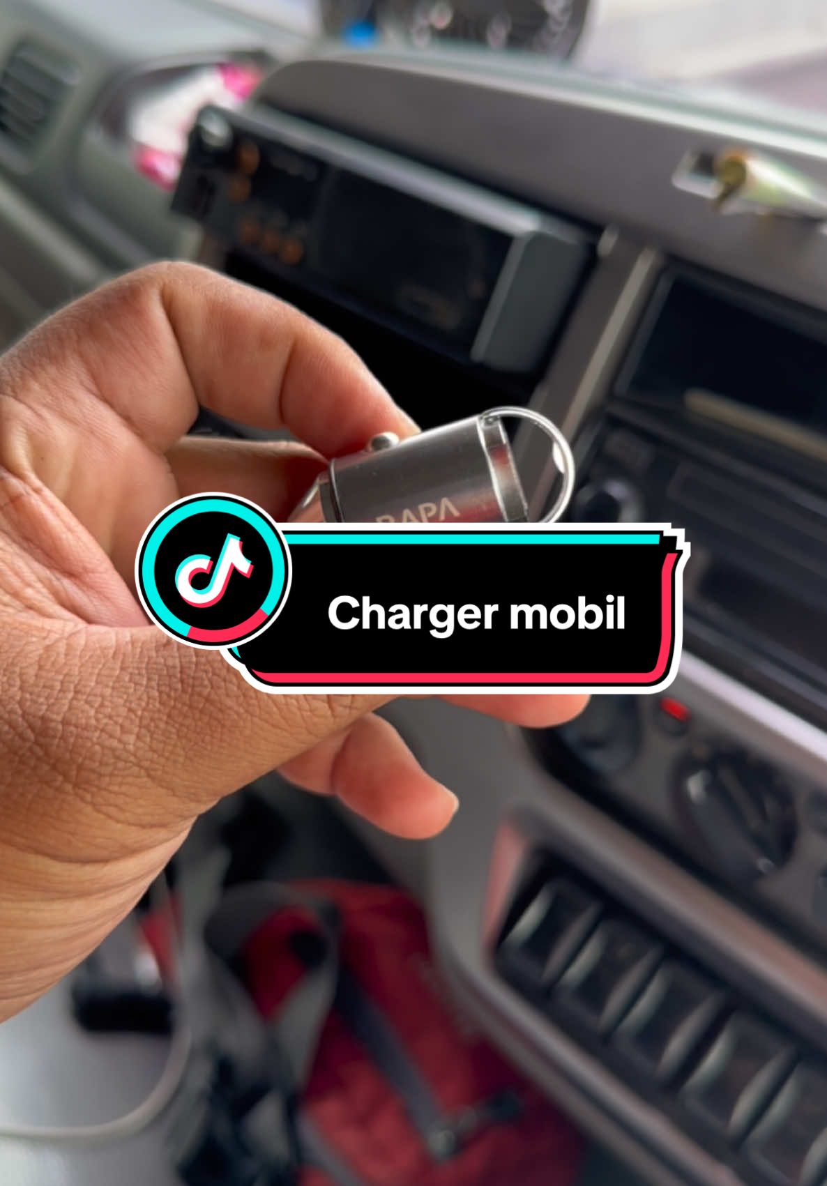 Charger mobil dari rapatech sudah fast chargin 30w #fypシ゚ #viraltiktok #driver #charger #casmobil #chargermobil 