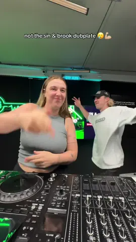 we feel soooooo cool #dnb #drumandbass #ukdnb #dubplate #nzdnb #radio #nz 