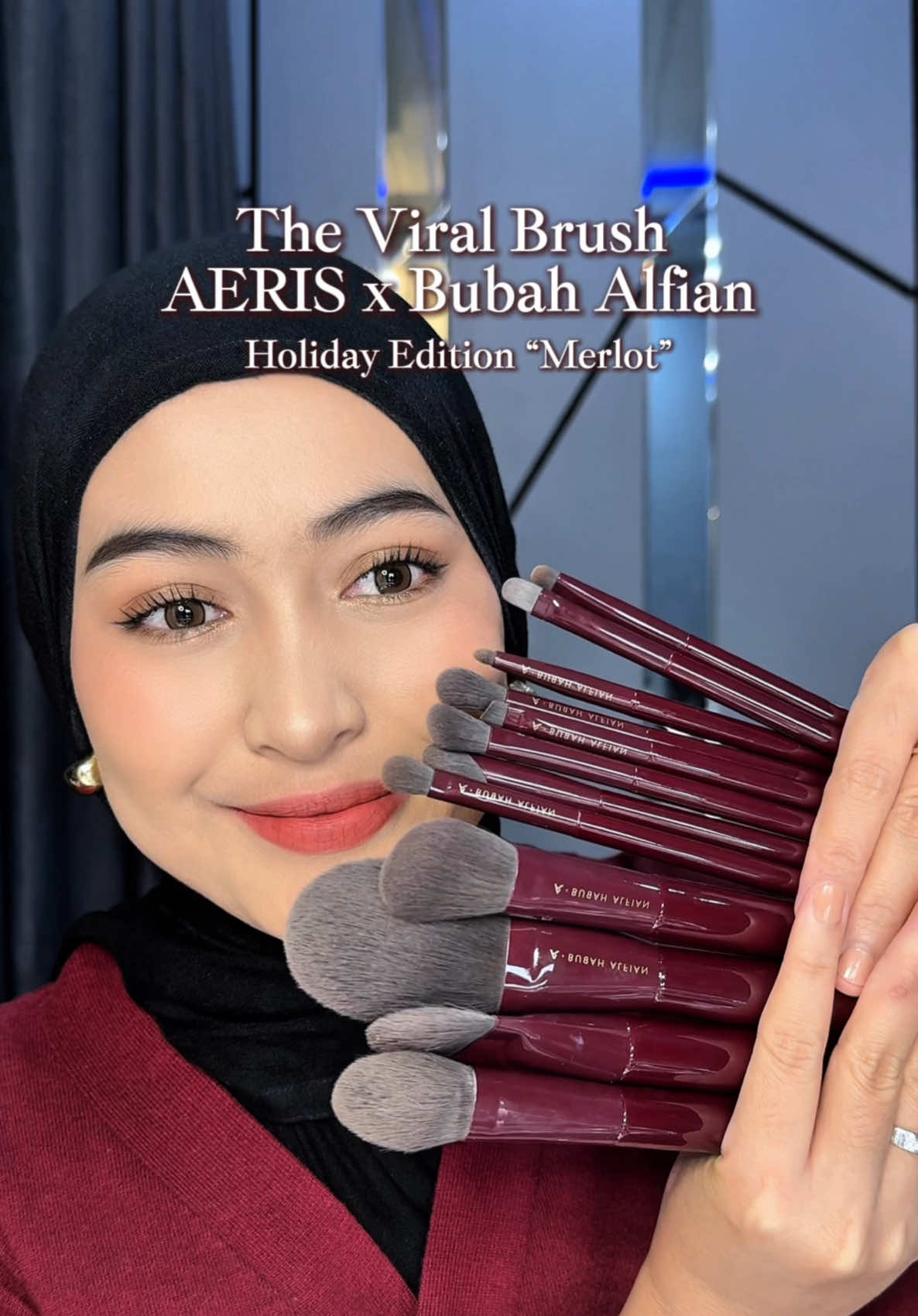 Semenjak punya brush aeris aku gapernah tertarik sama brush lain🥹🫵🏻 semua yang dibutuih ada, complete set nya kepake banget, kualitasnya juga juara dan ini produk lokal, proud!🥹🫶🏻 @aerisbeaute #FeelLikeAPro #AerisxBubahAlfian #makeupbrush #brush #brushlokal