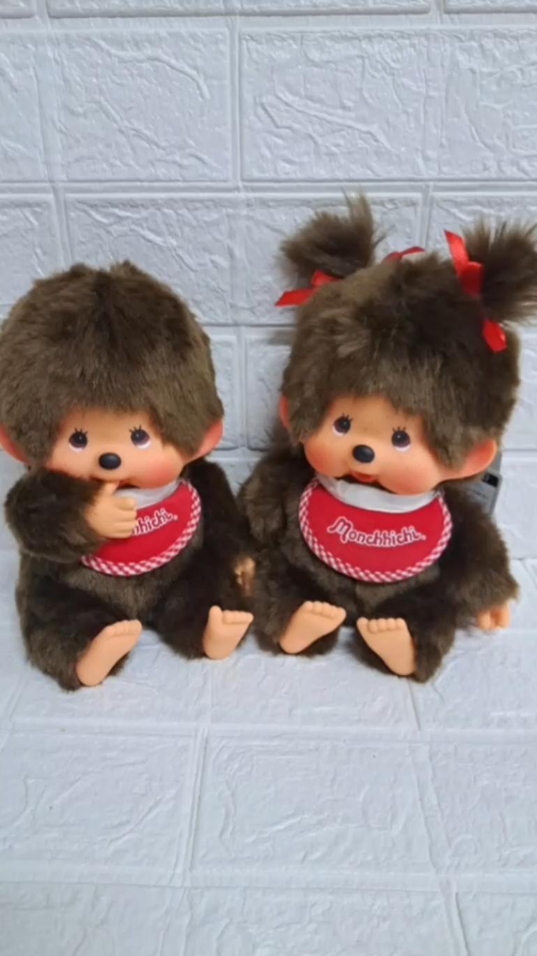 #Monchhichi M นั่ง ผูกแกละ 2 ข้าง น่ารักเท่าโลก 😍 (น้องแกละแอบหายากด้วยนะคะ) #ม่อนชิชิ #ArtToyWorld  จาก Shop ญี่ปุ่นทุกตัวนะคะ 😊 #ตุ๊กตา #เทรนด์วันนี้  ลอตใหม่ล่าสุด เท้าปั๊ม เพิ่ม TAG แดง