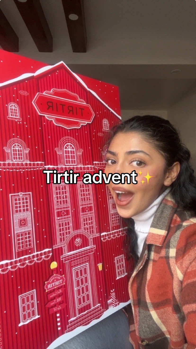 This was SUCH A SURPRISE. Thank you @TIRTIR Inc. I wasn’t expecting this😩 This TIRTIR Advent Calender hittttt #adventcalendar #tirtir 