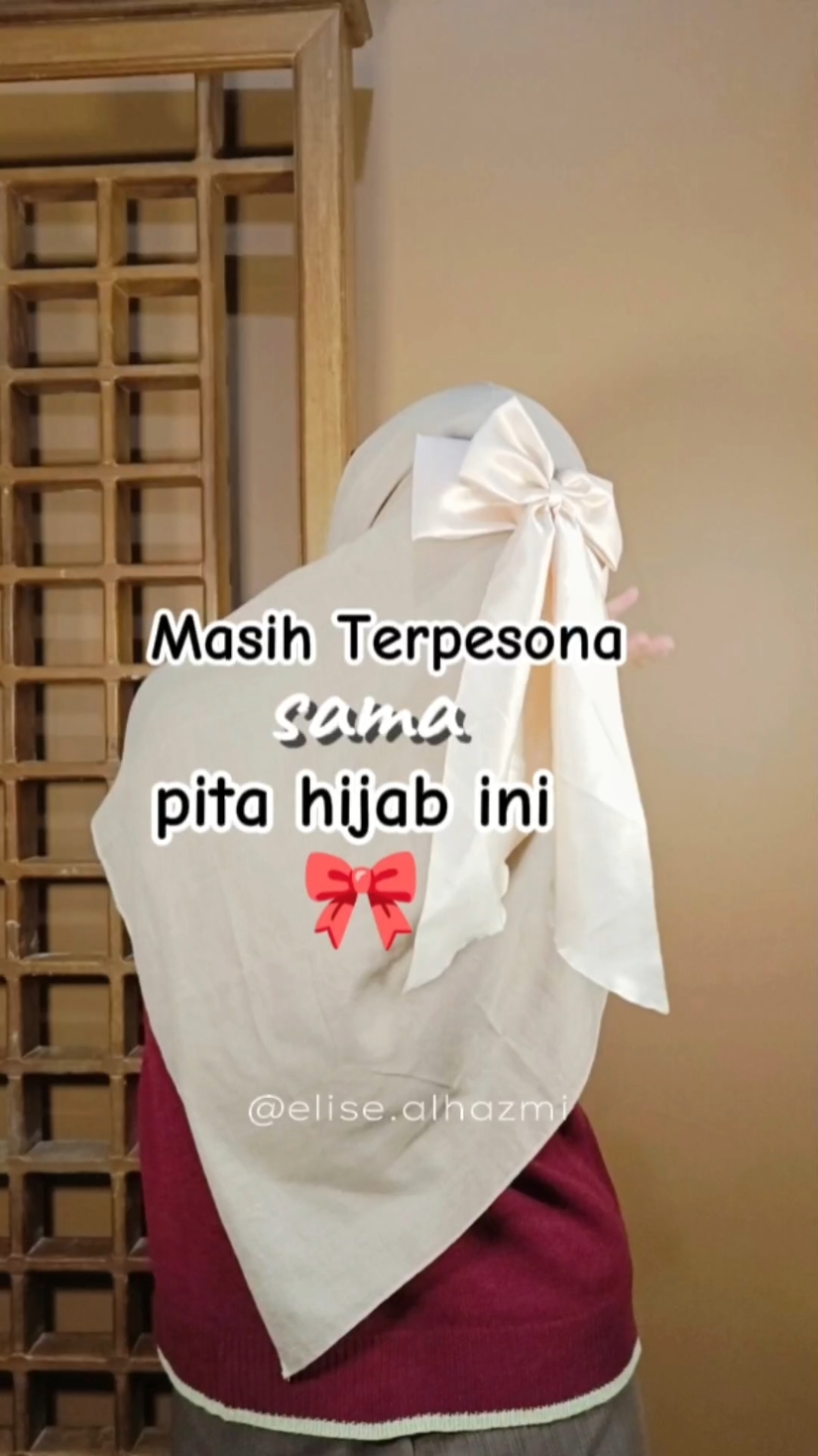 Pita hijab satin, ada penitinya mudah dipakai #pitahijab #coquettehijab #pitahijabriaricis ml