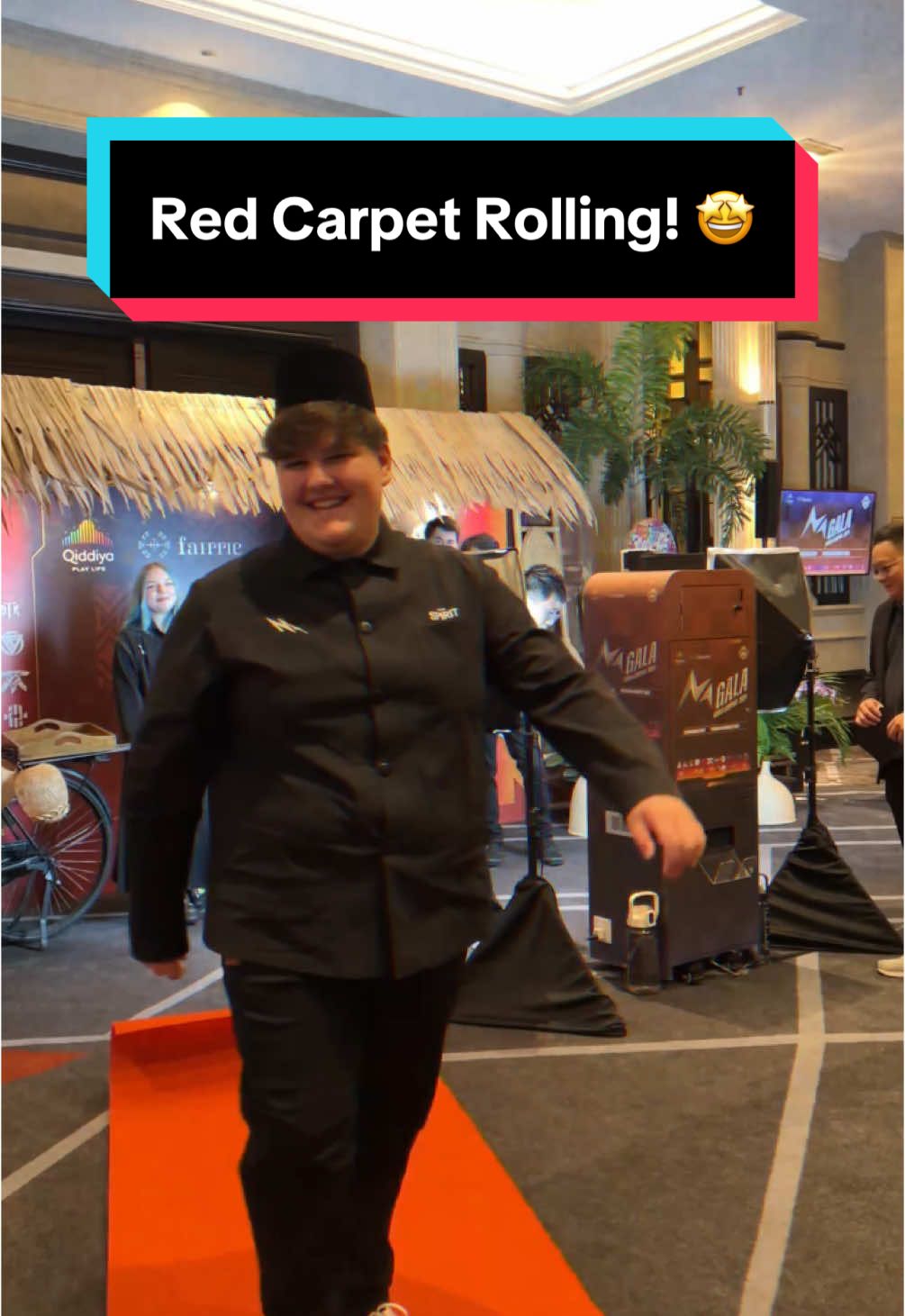 Rolling the red carpet for our stars ✨🤩 #MLBBM6 #GreaterThanEver #MLBBEsports #MLBB #MobileLegendsBangBang #M6