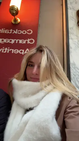 PARIS! 