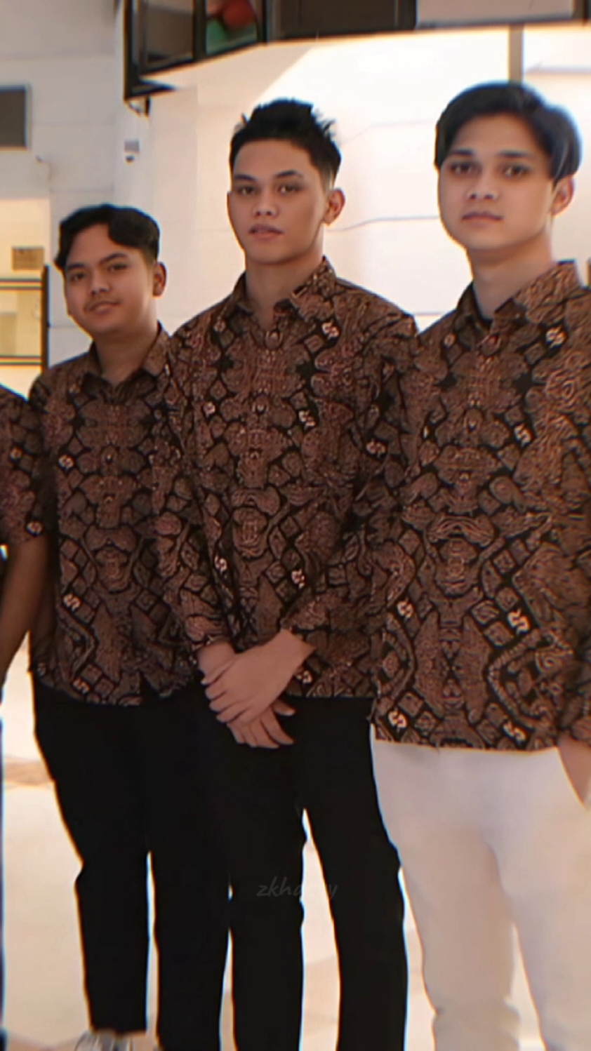 hoshi in M6 galaa, gantengnya nambah waktu make batikk😻💞 #rrqhoshi #teamrrq #rrqkingdoom #vivarrq 