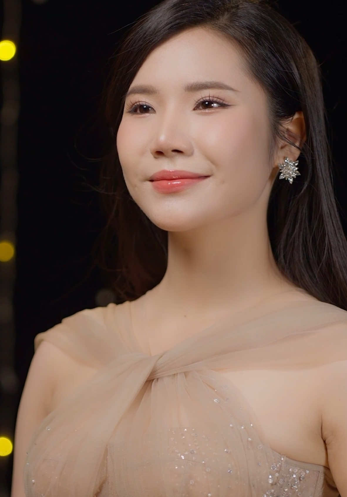 Biết nói gì đây …..🫣🥰#phuonganhsinger #cover #hat #bietnoigiday #CapCut 