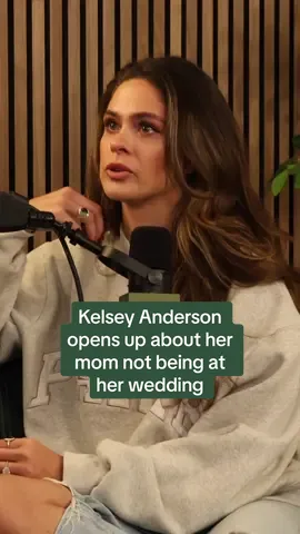 TOMORROW, @Kelsey Anderson bravely opens up about losing her mom to breast cancer, sharing the tools that have helped her navigate grief and how her mom’s passing has reshaped her perspective on life. Kelsey also shares how her and @Joey Graziadei have supported each other after being on The Bachelor, how she’s building her own identity beyond the show, her approach to rising above comparisons, and much more! Listen and watch tomorrow morning wherever you get your podcasts 🎙️@Taylor Lautner @Tay Lautner  #thesqueezepodcast #thebachelor #kelseyanderson #joeygraziadei #dwts #grief @The Bachelorette @Bachelor Nation #thebachelor 