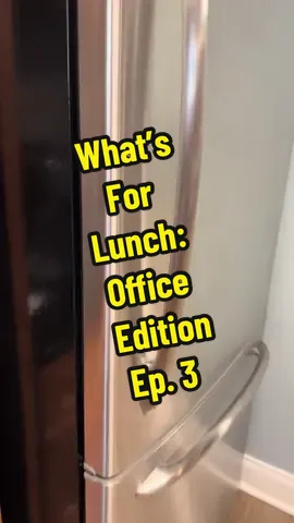 Episode 3 of Whats for Lunch: Office Edition and this ones a little bit of a doozy! Not many people brought lunch to work today 🤷🏼‍♀️#whatsforlunch #whatsfordinner #lunchtime #lunch #lunchideas #lunchboxideas #lunchbreak #lunchtimetiktok #lunchtimevibes #officelunch #officelife #officehumor #office 