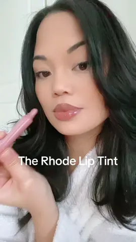 Toast is the shade 🤍🫶✨ #liptint #rhodeskin #rhodebeauty #peptideliptreatment 