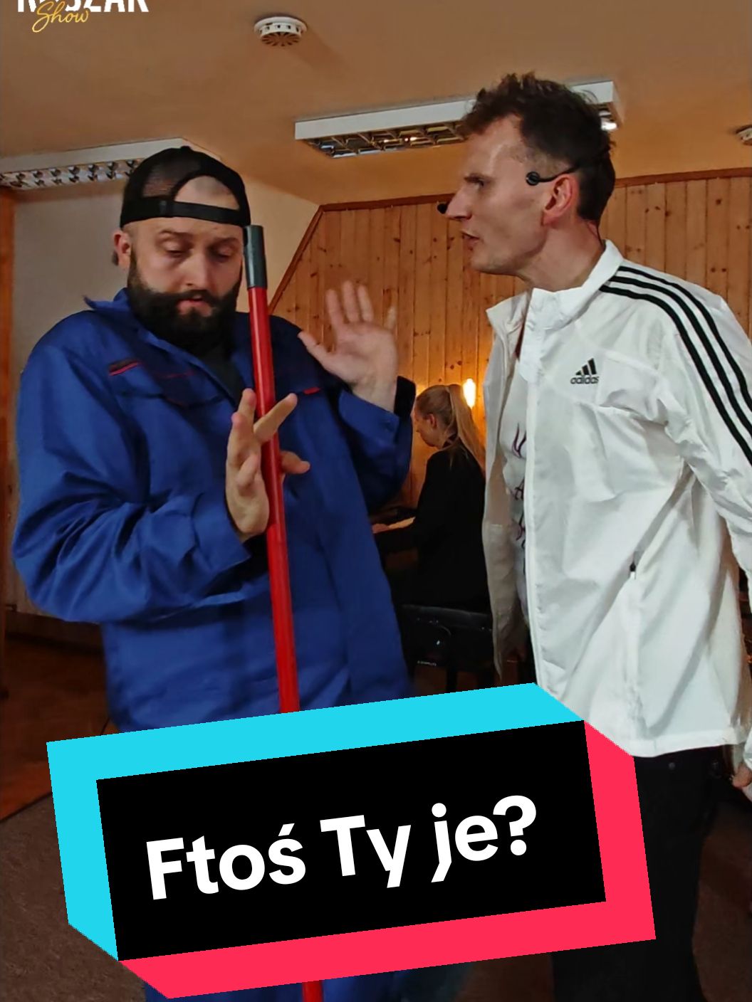 @DUBBING PO NASZYMU  Backstreet PAPYN & ROSZAK Boys  to je: Take bydōm Backstreety jake bajtli chowanie:) #backstreetboys #aslongasyouloveme #papyn #choreo #bejbe #muzycznelekcjeśląskiego  #śląsk #krzesło #silesia #układ #ślonskogodka #karlus 