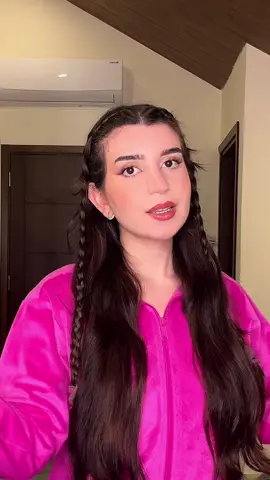 لبست زهري اليوم لانو فانزتي كتبتلي البس زهري اذا بحبها💖