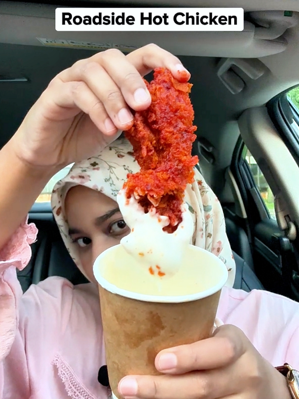 RM14.90 only for 5 pieces 😮 Roadside Hot Chicken in Kajang 🔥 @tendips_ 
 
 📍Tendip’s (In front of 99 Speedmart Jade Hills, Kajang) 
 ⏰6pm (Chicken usually sold out within 30-45mins) 🎥 @amirahfoodie  #malaysiafood #MakanLokal #foodhuntingkl #klfoodie #bestfoodmalaysia 