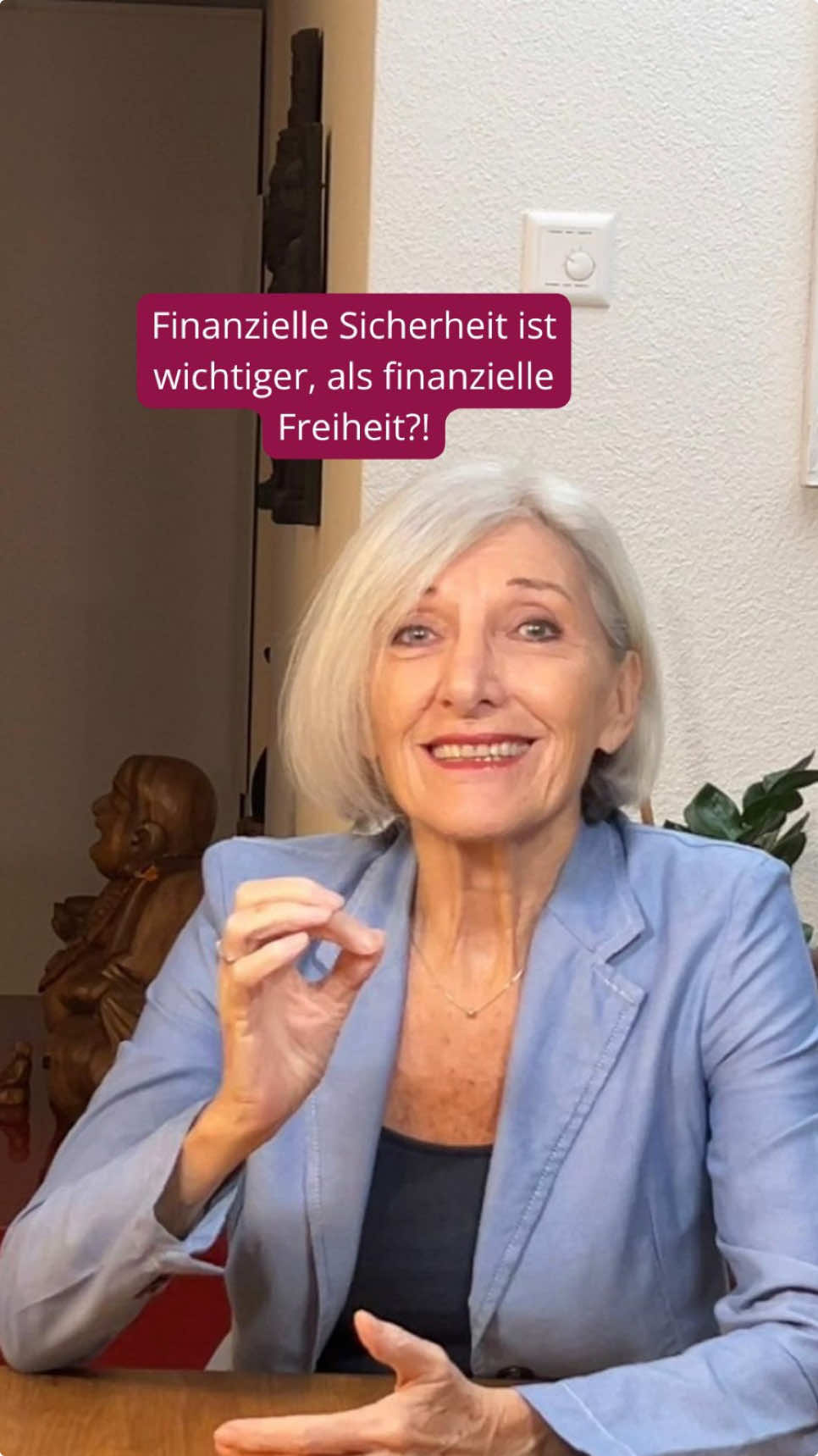 Was würdest du machen mit monatlich einpaar hundert Euro im Monat?      #inspiration #freiheit #motivation #chancen #mentoring #glaubenssätze #Lifestyle #investitionen #wohlstand #business 