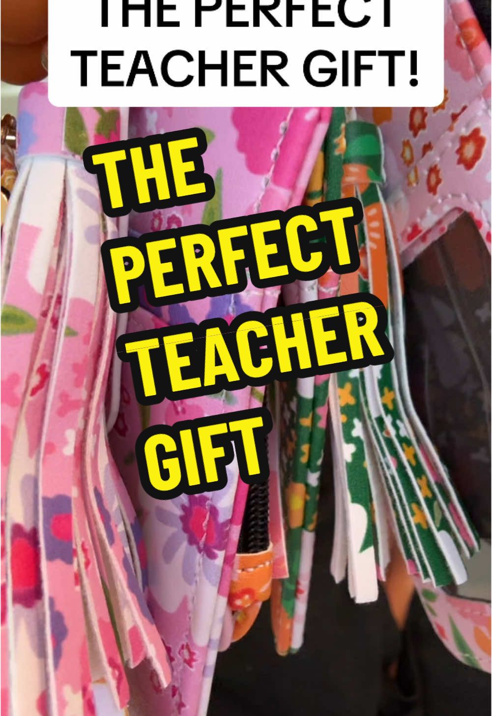 🎁 Teachers don’t need another mug this holiday season—they’ve got enough! These cute and practical wristlets are the perfect gift 🎨💖 Pair them with a gift card for coffee, Target, or self-care, and you’ve got a thoughtful, useful present they’ll actually love! 🥰 Shop now through my TikTok shop and make gifting stress-free this year! 🛍️✨ #TeacherGifts #TikTokMadeMeBuyIt #GiftIdeas #HolidayGifting #TikTokShop 