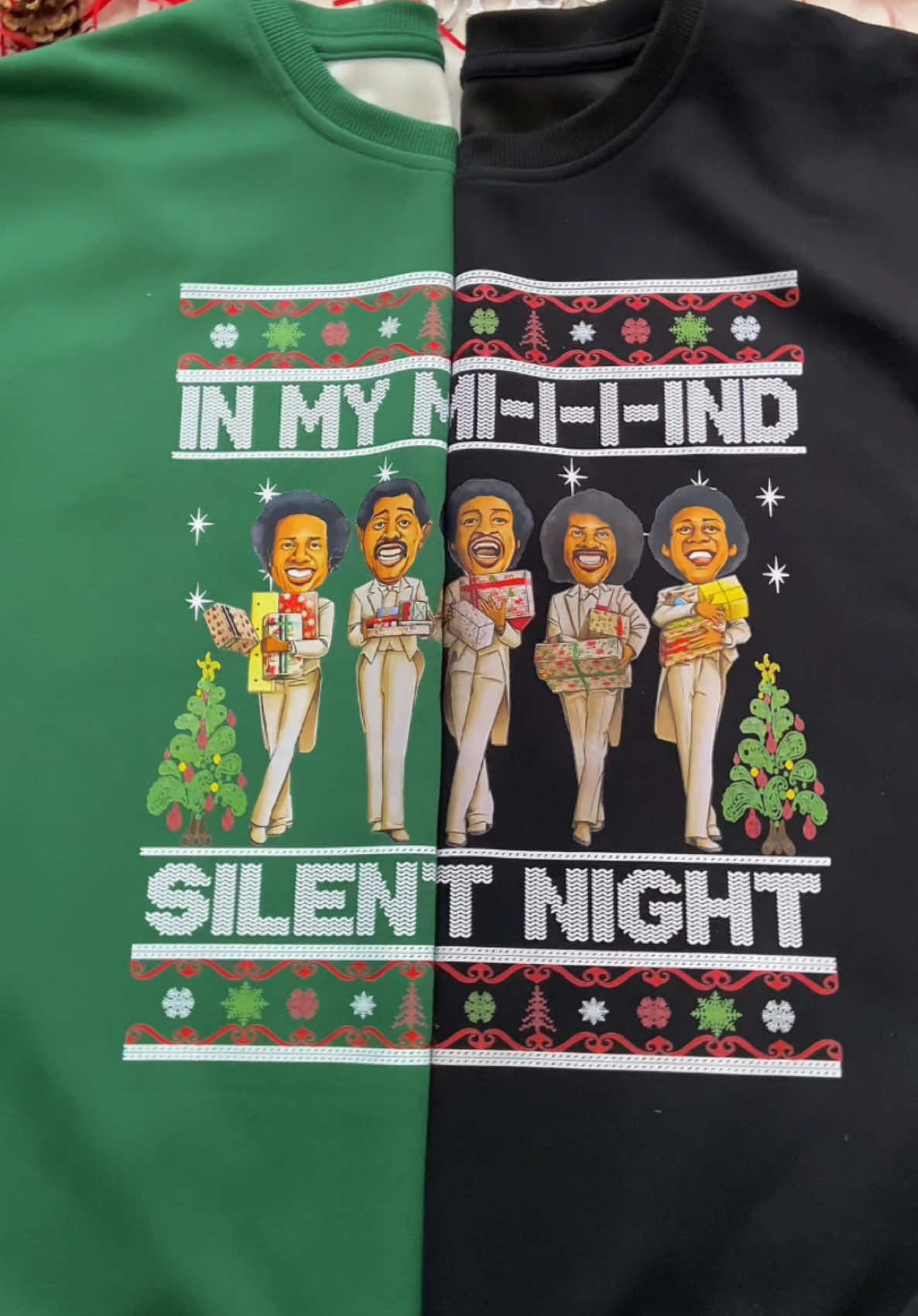 Do you remember them? 🥹🎄 #inmymind #silentnight #inmymindsilentnight #inmymindchristmas #uglychristmas #merrychristmasnucca #merrychristmasnyukka #pinkyfromfriday #icecube #fridayafternext #cliftonpowell #merychristmas #christmasmovie #christmasmexico #happyholidays #nyukka #lastfriday #mikeeps #johnwitherspoon #christmashoodie #christmashoodie #christmasgift #xmasoutfits #giftideas #christmashoodie #christmassweatshirt #grinchhoodie #christmasdecor 