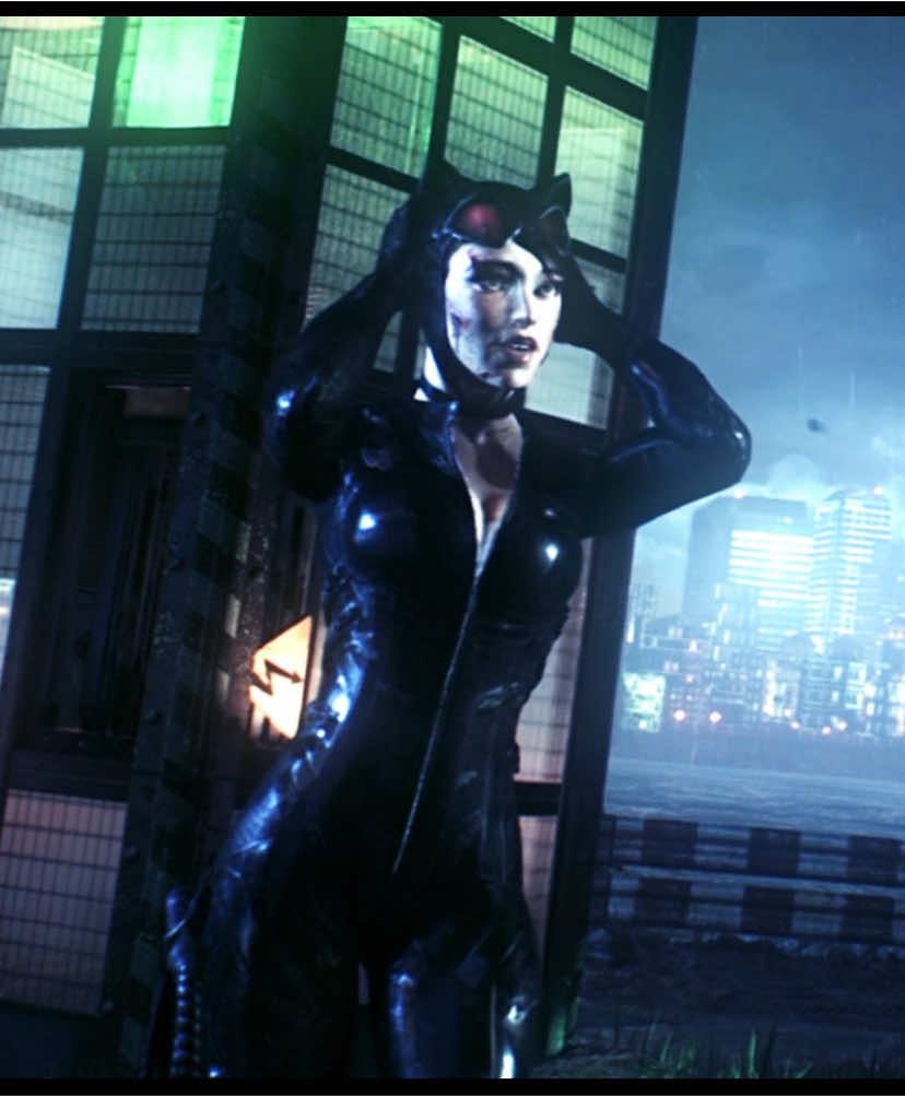 #CATWOMAN // she get money, her body tea, she super thicc, shes super pretty #selinakyle #batmanarkhamknight #dc #aftereffects #edit #fyp #xyzbca 