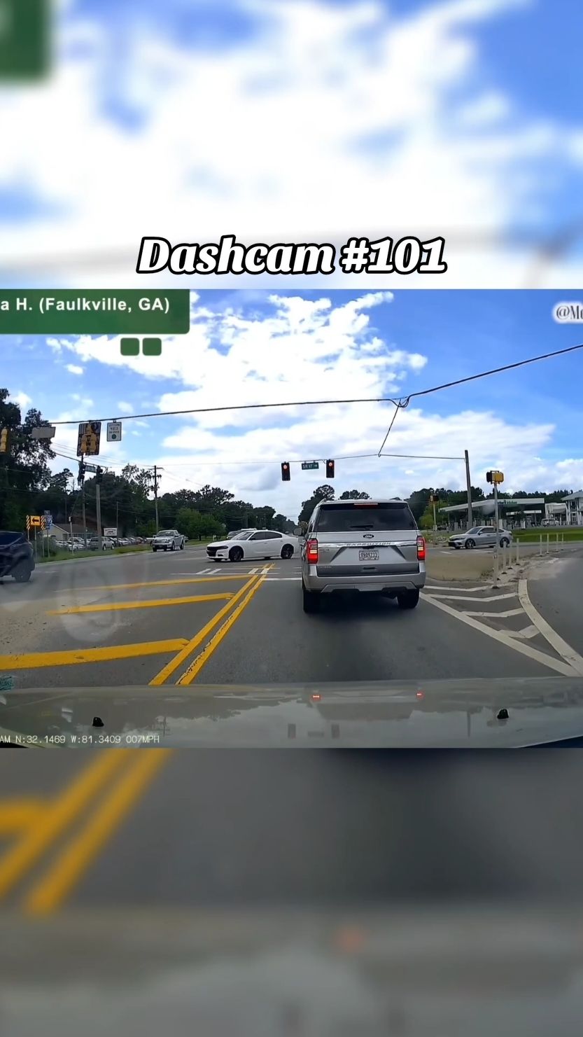 Idiots in Cars Compilation  #dashcam #idiotsincars 