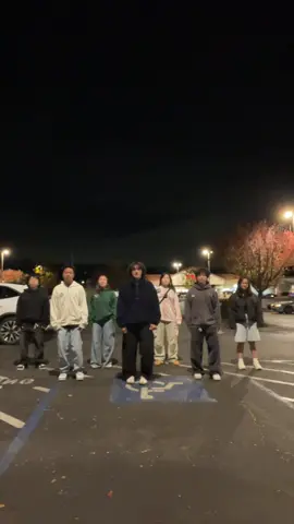We couldn’t hear at all😭 dc: @Quinnieee #fyp #foryoupage #dance #viral @nabnerb @aaron @tay @aidan prince 👑 @emma :) @¿Guess who? 