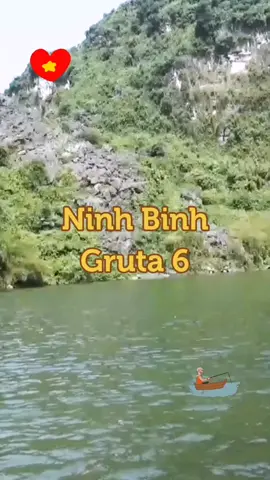 Esta sucessão de grutas e paisagem vivida a remos é o grande segredo deste destino #visitvietnam🇻🇳 #cr #cristinaribeiro #viagem #travel #traveltiktok #travelvideo @Teresa Rosa