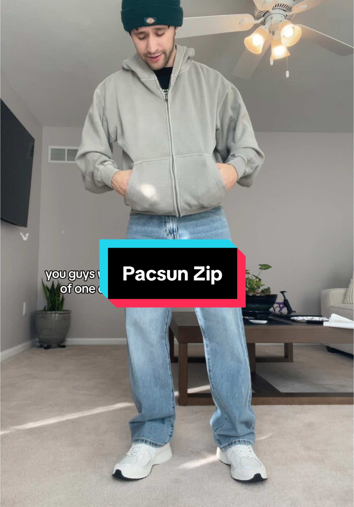 Pacsun got the best zipup for only $29 rn 📈 (free shipping) #pacsun  #baggy  #zipup #vintage #tiktokshopblackfriday #tiktokmarketplace 