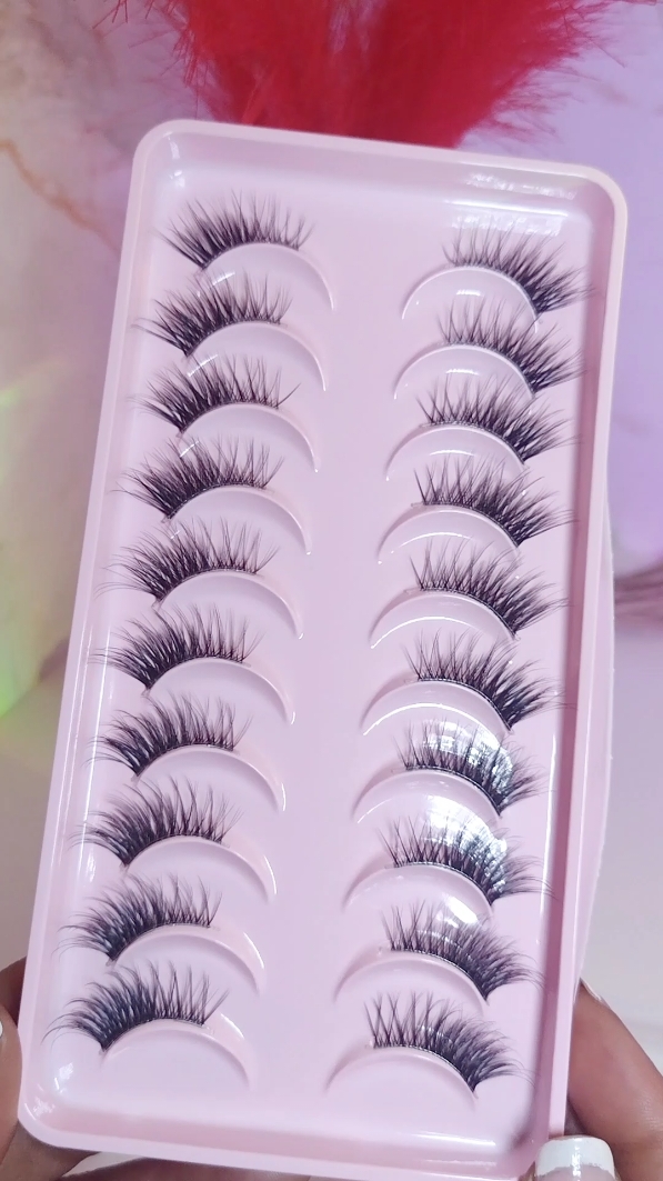 Eyelashes from only £1.80! #eyelashes #striplashes #tiktokmademebuyit 