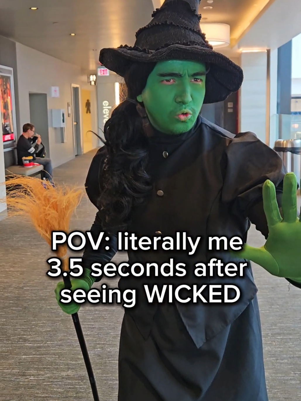 I just wanna be...POPULAR 🧹💚 #wicked #comedy #funny #humor #meme #pov #movie #joke #singing #trending #viral  #video #cosplay #fun #singing #music #public #foryou #fyp 