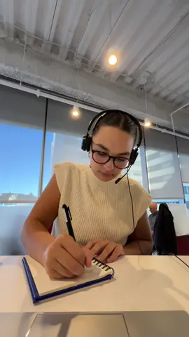 Day in my life vlog going into work! I live for days like this #ditl #diml #dayinthelifevlog #ditlvlog #romanticizeyourlife #creatorsearchinsights  