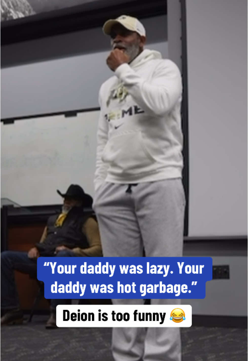 Coach Prime reminding his players to finish as the season comes to a close 👏 (via @Deion Sanders Jr, Well Off Media/YT) #CollegeFootball #cfb #football #colorado #deionsanders 