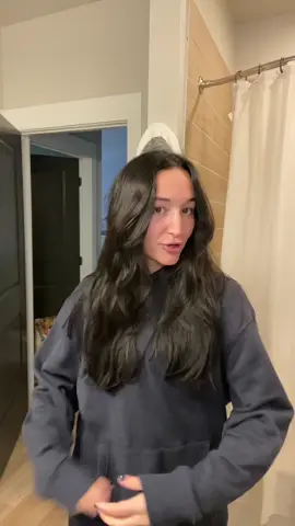 will be saving this for summer 😍 @randco #wavyhair #curlyhair #randcohair #hairtok #hairfyp #hairtutorial #noheatcurls #heatlesscurls #heatlesshairstyles 