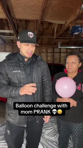 Balloon challenge prank with mom 💀😭 #f #fyp #fy #fypシ #fypage #fypシ゚viral #foryou #funny #viral #xyzbca #parati #trending #trend #jajaja #lol #joke #tiktok #hispanics #prank #latinos #hispanicsbelike #meme #parati 